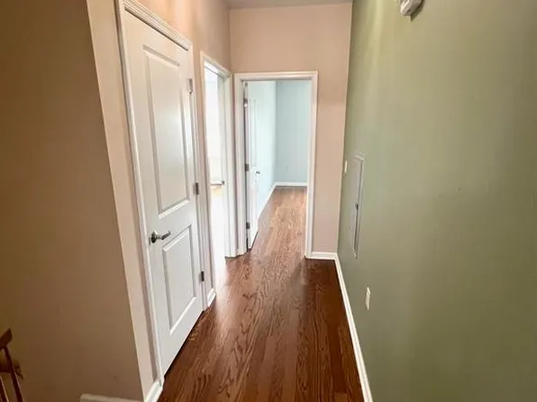 1209 Summit Avenue image 6 of 21