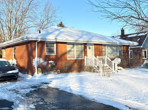 140 N Linda St, Hobart, IN 46342