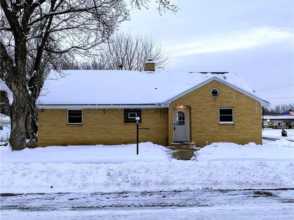 257 E McKinley Avenue, Fall Creek, WI 54742