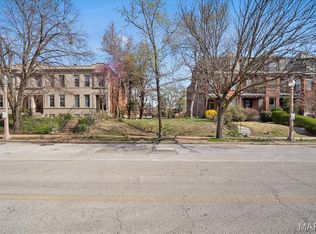 4143 Laclede Ave, Saint Louis, MO 63108
