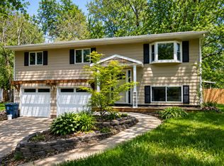 1949 Orchard Dr, Stevensville, MI 49127