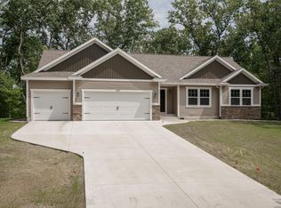 4462 Manchester Ln, Twin Lake, MI 49457