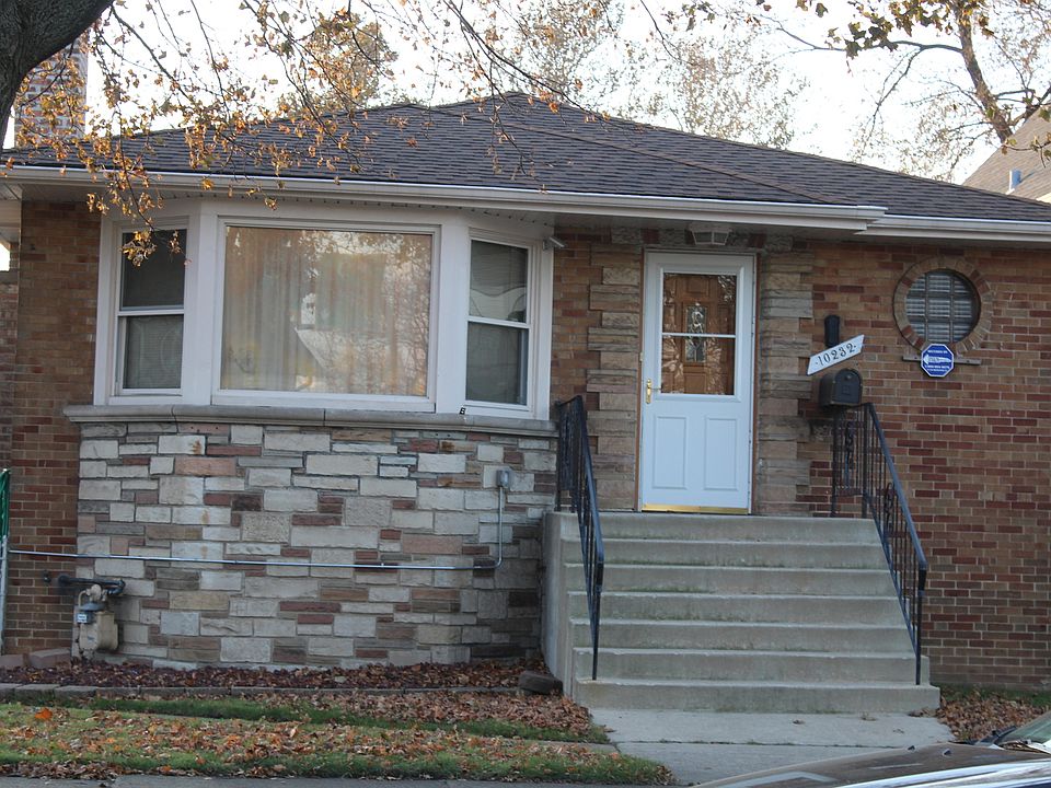 1st image of 10232 S Avenue G
