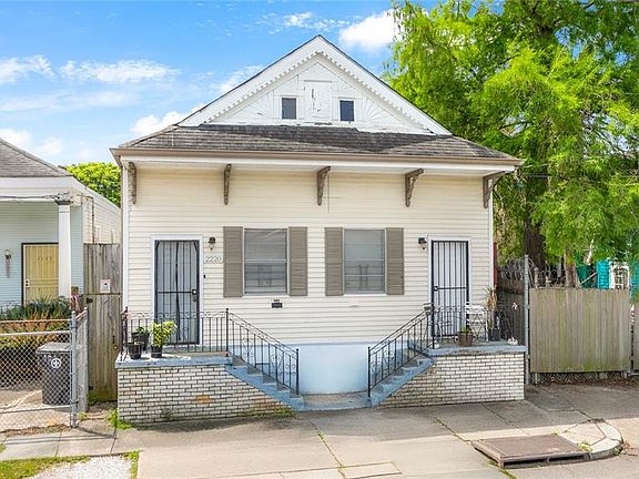 2nd image of 2218-20 N Roman St