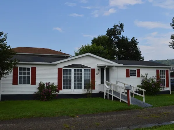 401 Susan St, New Martinsville, WV 26155