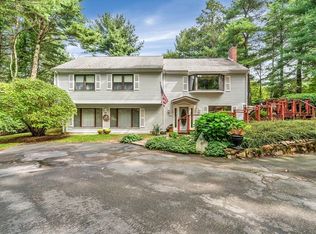 395 Bennett St, Wrentham, MA 02093
