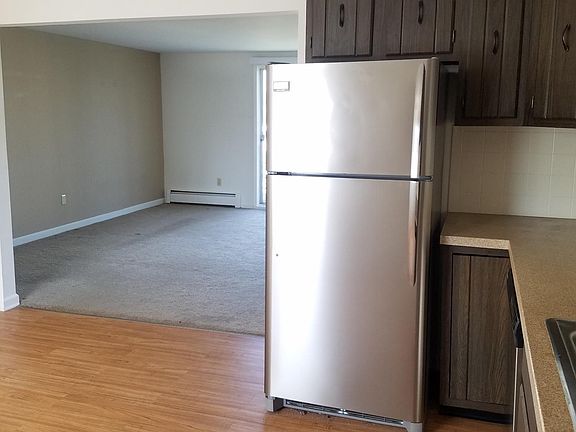 2nd image of 3 Losson Garden Dr APT 3