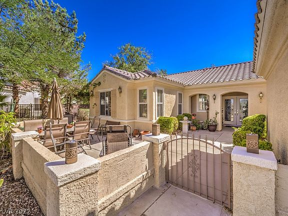 4th image of 2551 Collinsville Dr