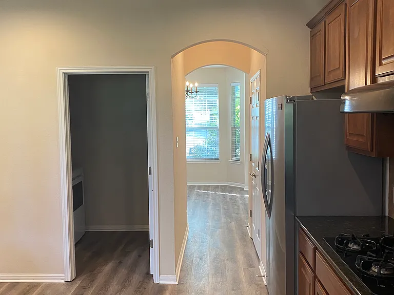9812 Morgan Creek Dr — Photo 8