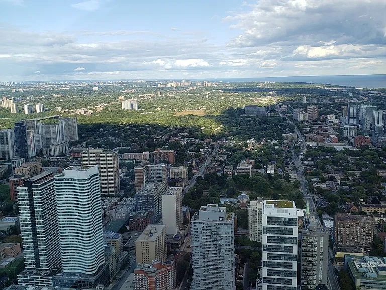 388 Yonge St #7401 — Photo 4