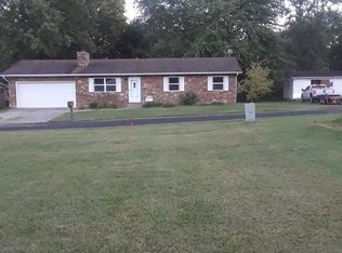 1905 Brown Dr, Scott City, MO 63780