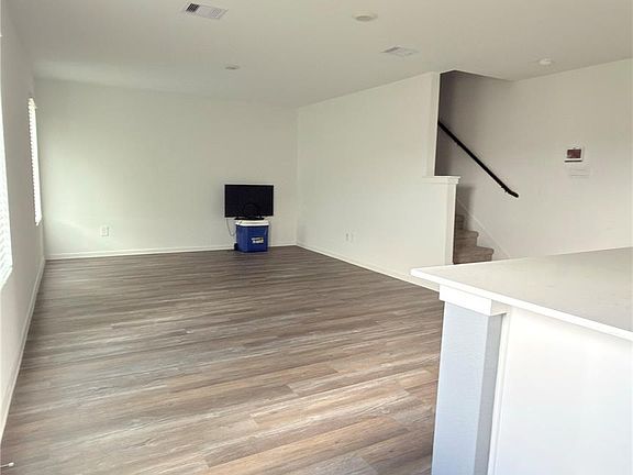 5th image of 18233 Descartes St