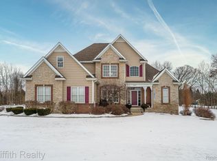 14077 Tupper Lake Way, Linden, MI 48451