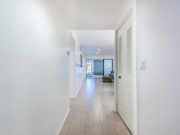 2nd image of 1753 Belleair Forest Dr APT D2