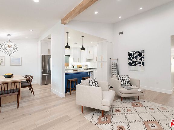 4th image of 826 N Sparks St