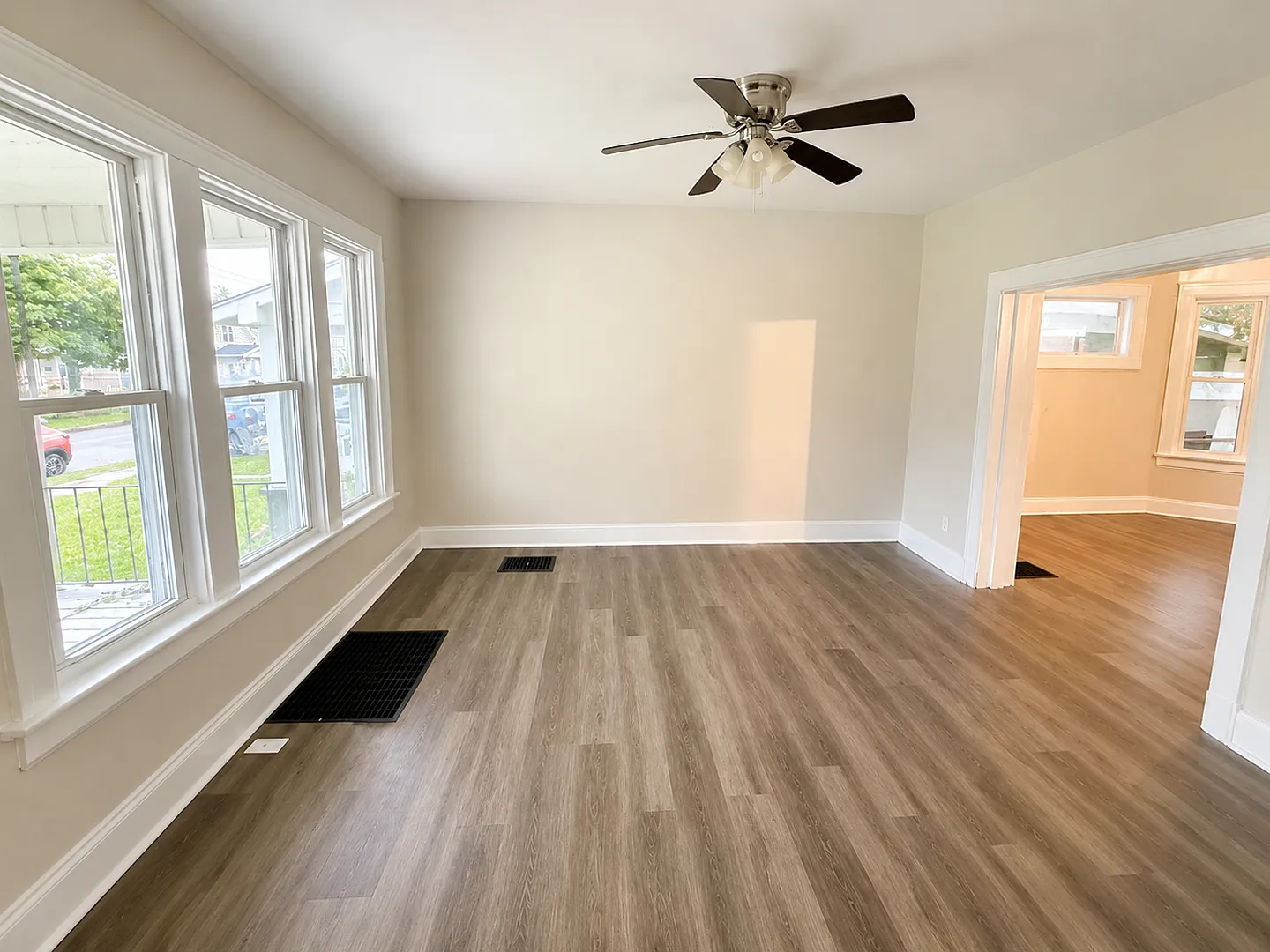 Spacious Renovated 4BR Home with Modern Updates! Move-In Ready!! — Photo 2