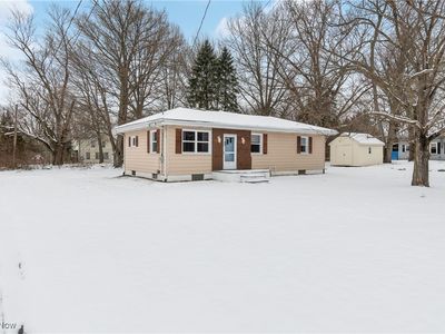 3271 State Route 43, Mogadore, OH, 44260