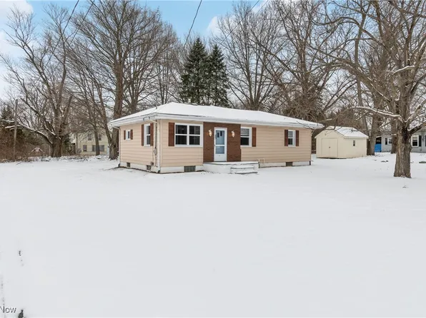 3271 State Route 43, Mogadore, OH 44260