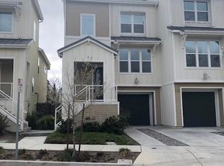 411 Kylie Ln, Santa Rosa, CA 95409