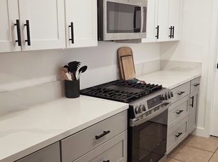 4122 Lewis St, Oceanside, CA 92056