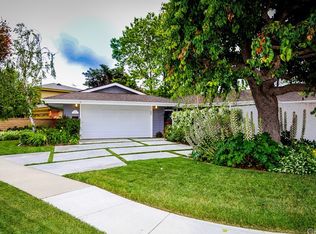 2043 N Capella Ct, Costa Mesa, CA 92626