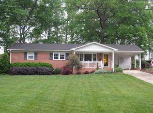 616 Glenwood Dr, Sanford, NC 27330
