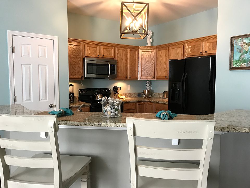 1st image of 3025 Park West Blvd