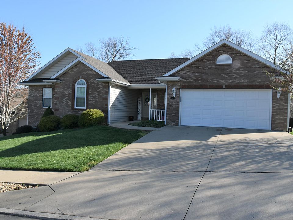 1st image of 4413 Wren Wood Dr