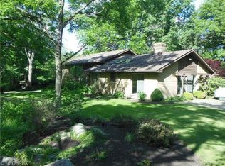 9381 Baldwin Rd, Mentor, OH 44060