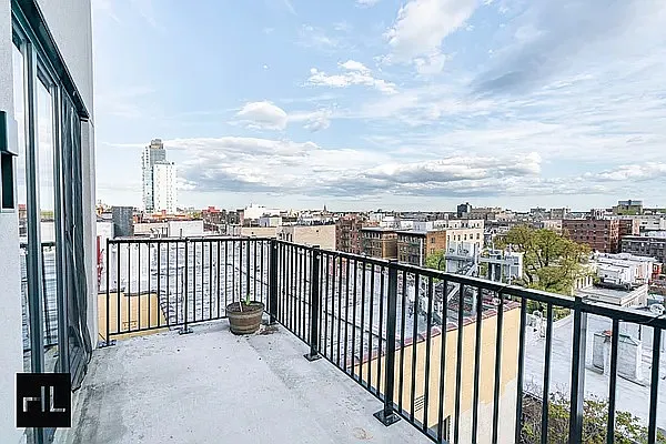 815 Flatbush Ave #Penthouse 22 — Photo 2