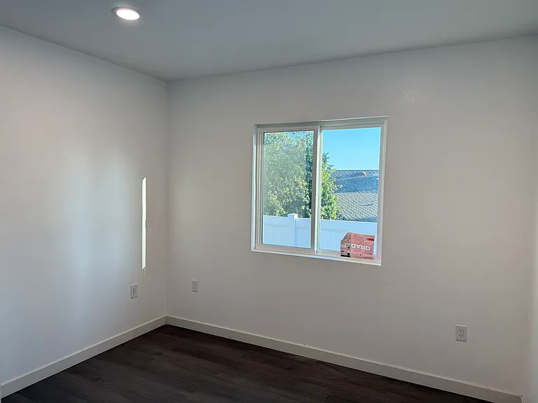 14273 Eastridge Dr — Photo 29