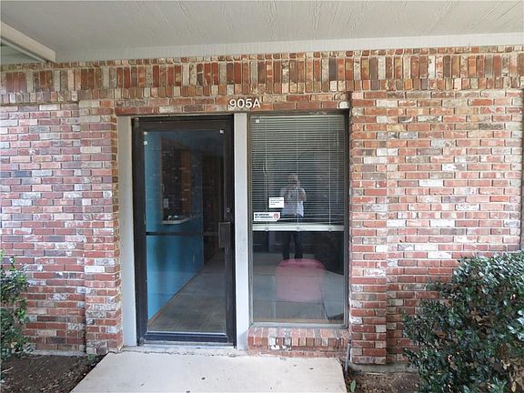 4th image of 905 Medical Centre Dr