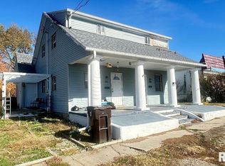209 W Madison St, Rushville, IL 62681