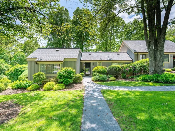 298 Heritage Hills #A, Somers, NY 10589