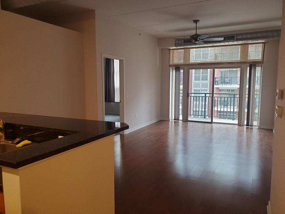 2nd image of 404-647 Metropolitan Way #404