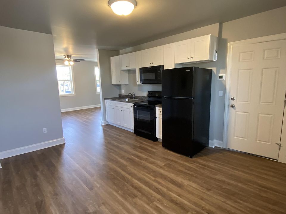 1st image of 930 N Shippen St #3