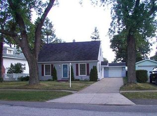 1009 Chelsea Ave, Erie, PA 16505