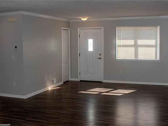 4th image of 357 Clavale Dr
