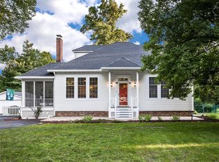 213 Pine Lake Rd, Collinsville, IL 62234