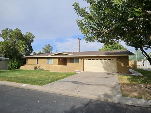 38 Spur Cir, Scottsdale, AZ 85251