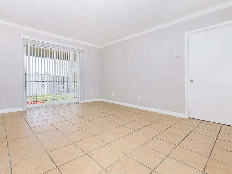 Vista Arbor — Photo 9