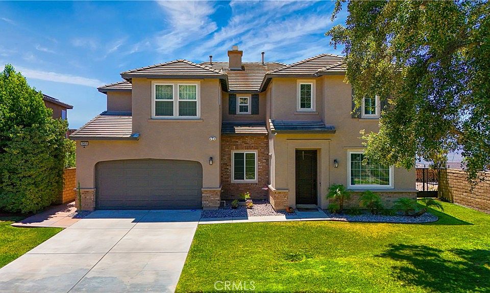 1st image of 18458 Lakepointe Dr