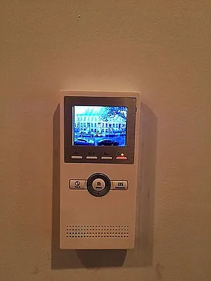 Rented by Compass | media 14