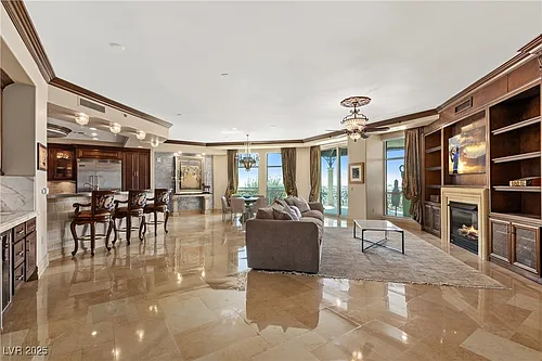 9101 Alta Dr Photo 1