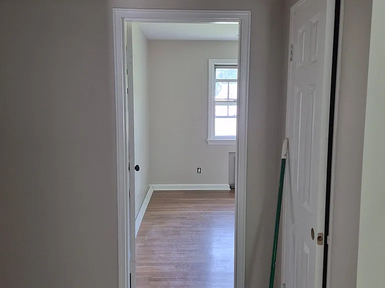 70 E 6th St — Photo 10