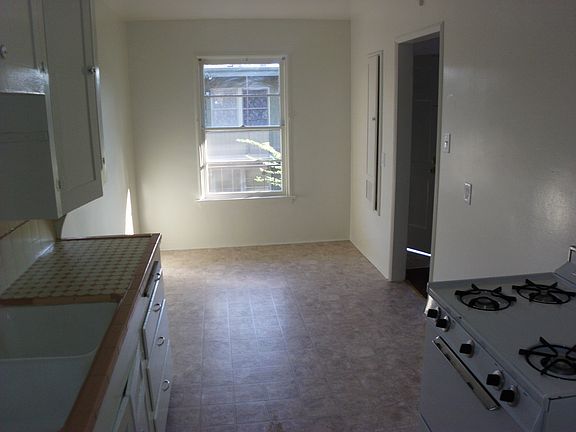 4th image of 1100 Elm Ave APT 327