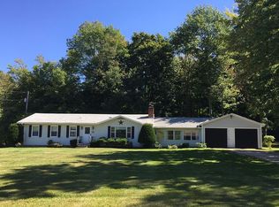 116 Applewood Ln, Manchester Center, VT 05255