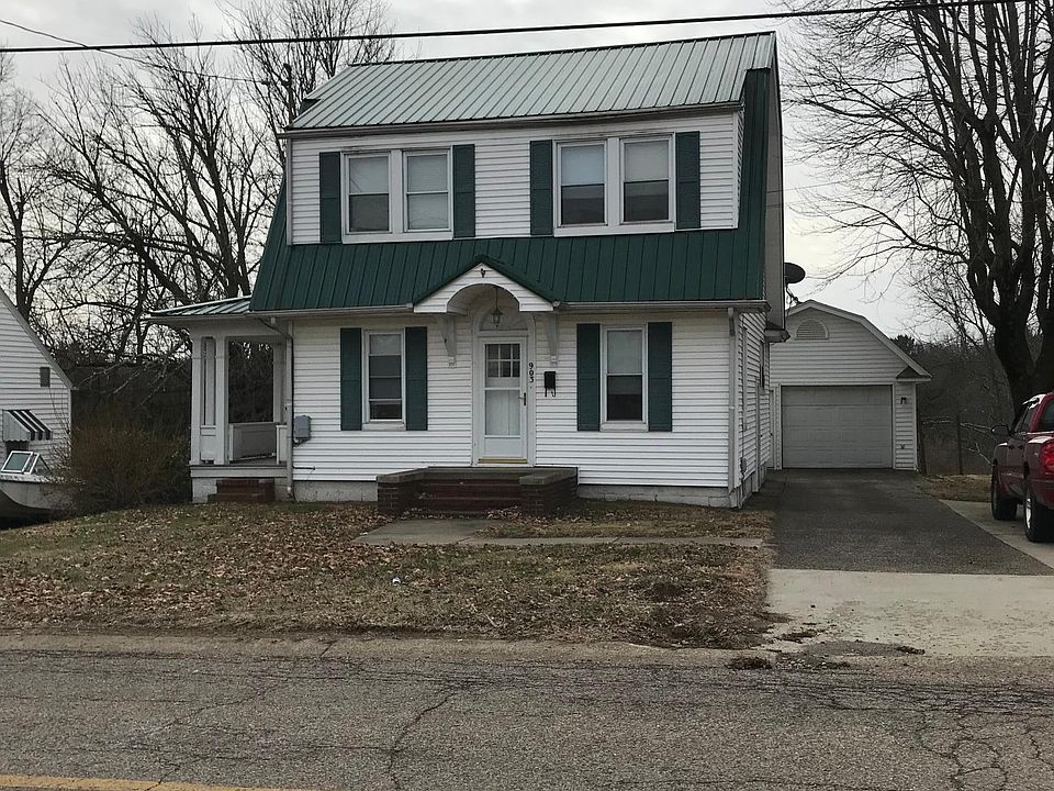 1st image of 903 Campus Dr