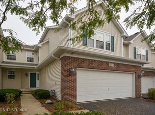 223 Ridge Rd, North Aurora, IL 60542