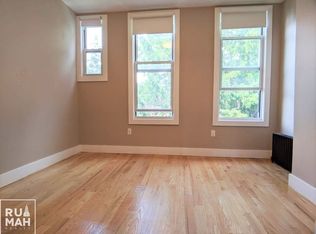 60-23 54th St #2CA, Maspeth, NY 11378